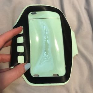 Arm-band case for phone